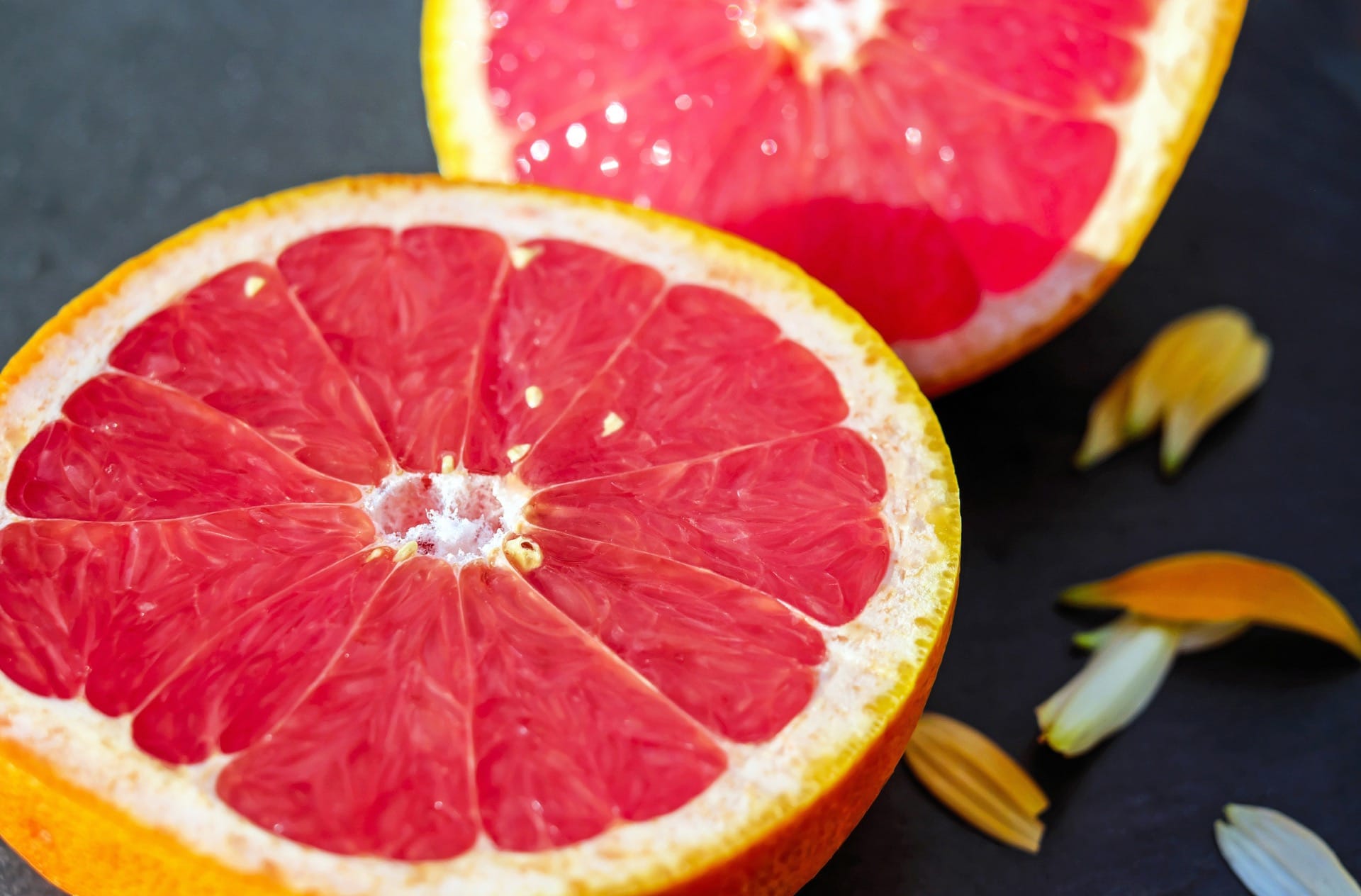 Grapefruit Juice as a Mixer for Cocktails MINUTE BARTENDER